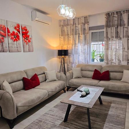 Grace'S Centre Apartment Шкодер Екстер'єр фото