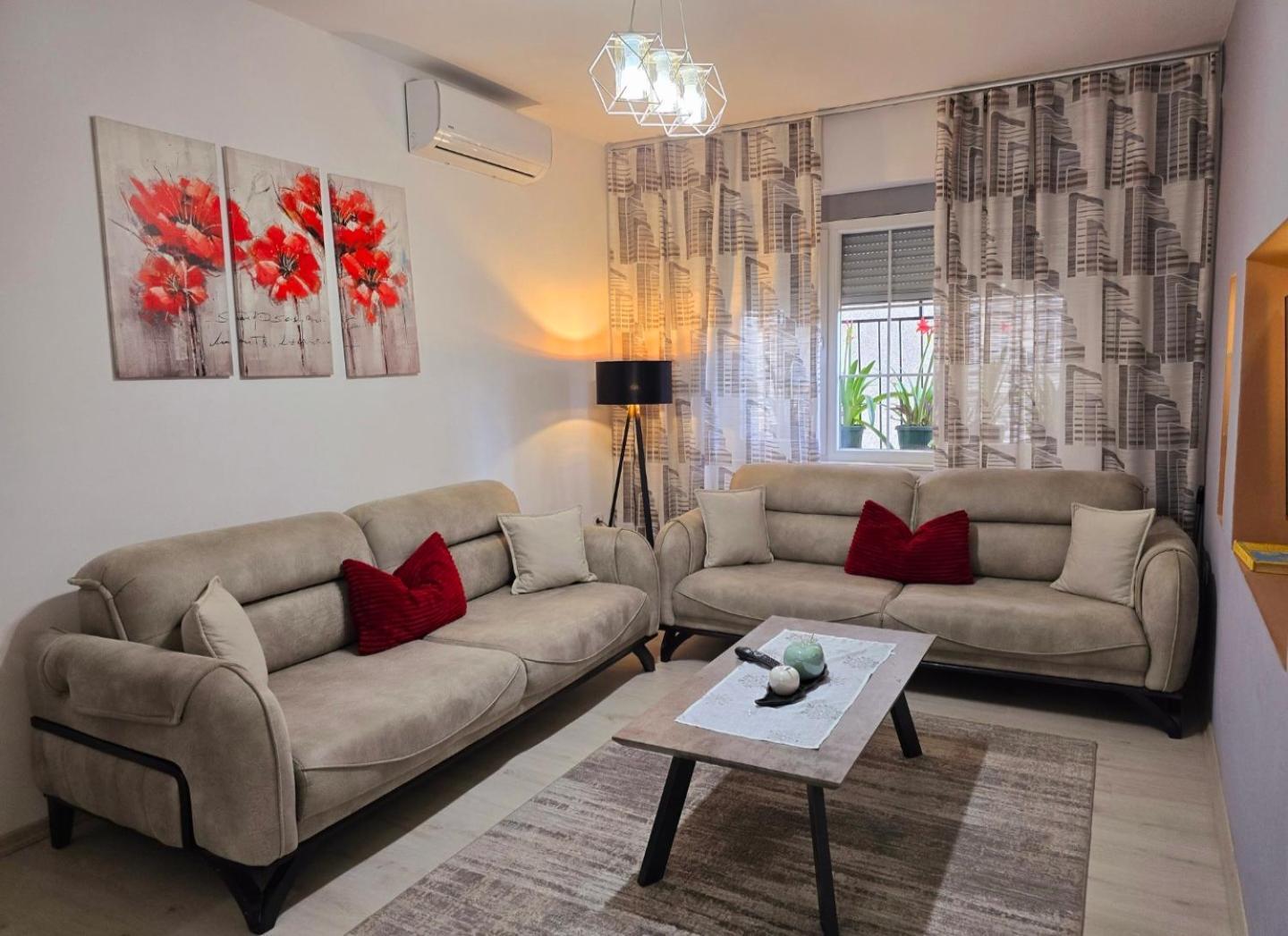 Grace'S Centre Apartment Шкодер Екстер'єр фото